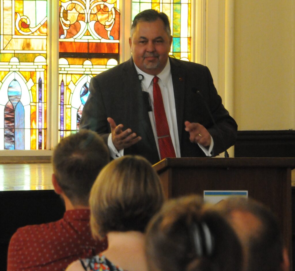 Dr. Steven Becker was the featured speaker at Habitat for Humanity of Evansville’s annual Faith in Action Breakfast on June 20. Dr. Becker is the Director and Associate Dean and Koch Professor of Medicine at the Indiana University School of Medicine – Evansville.